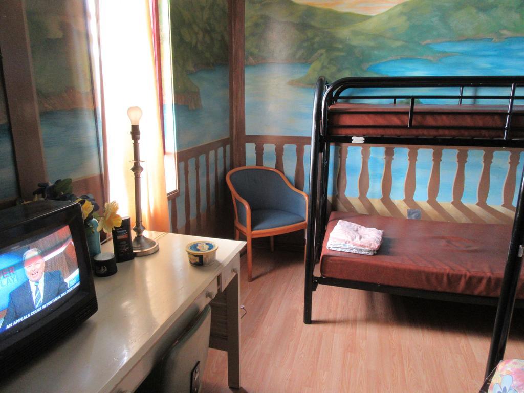 Turtle Hostel Victoria Luaran gambar